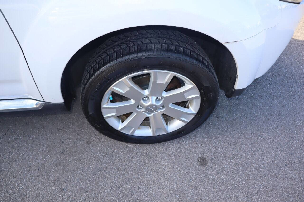 Used 2008 Mitsubishi Outlander SE image 46