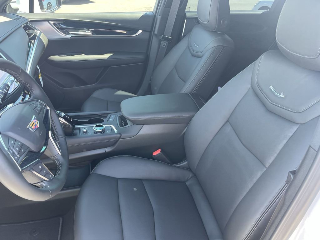 New 2025 Cadillac XT5 Premium Luxury w/ Technology Package image 12