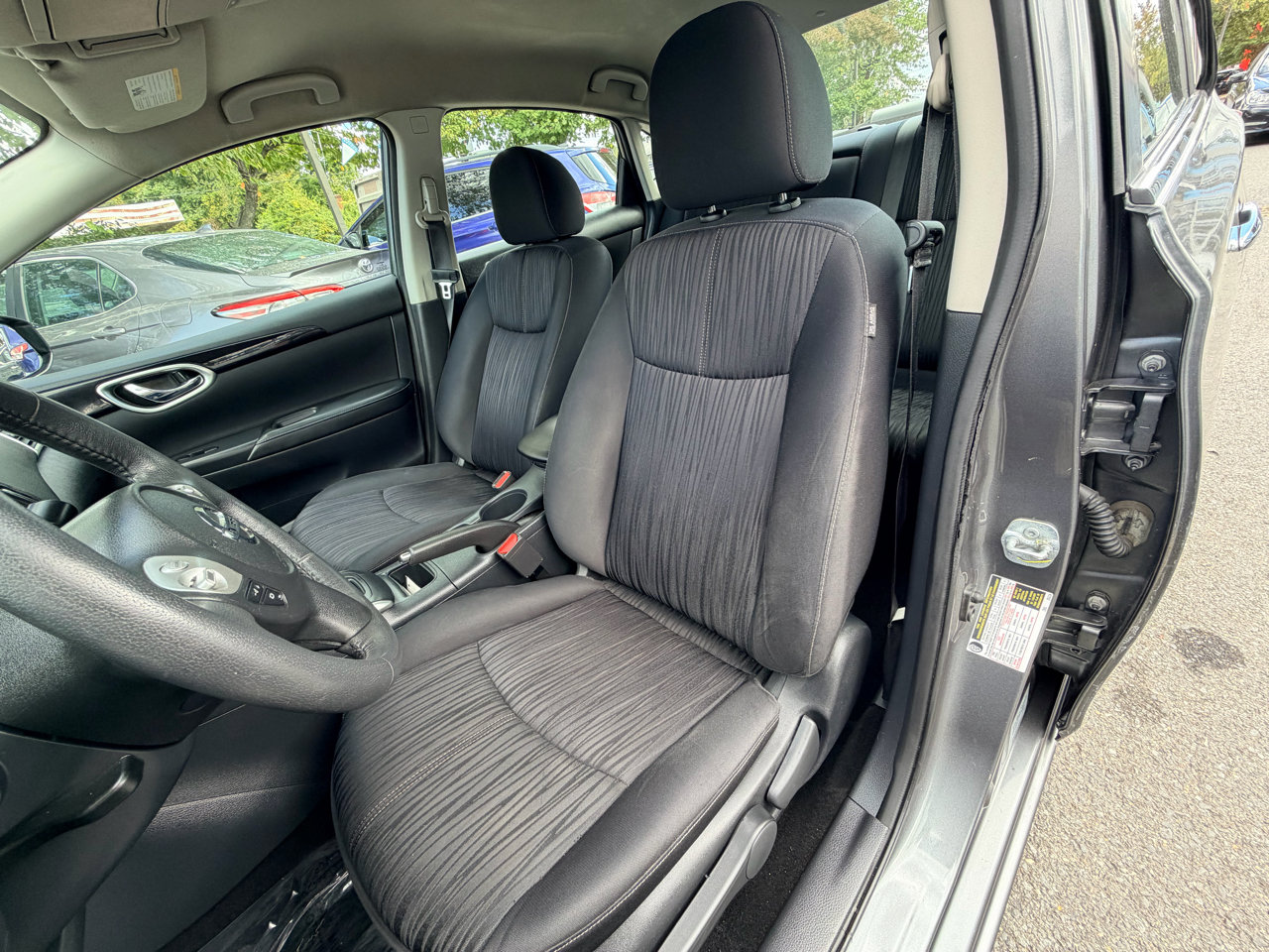 Used 2016 Nissan Sentra SV image 16