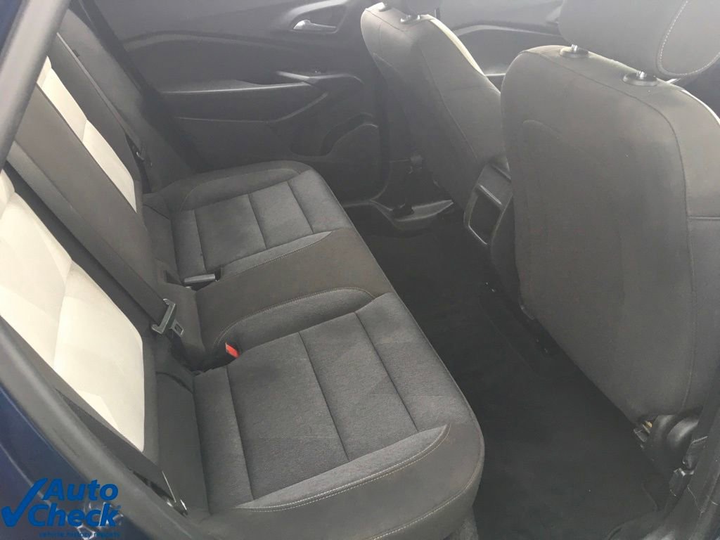 Used 2024 Chevrolet Trax LS w/ LS Convenience Package image 14