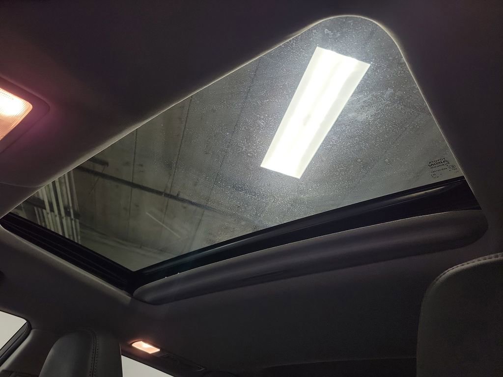 Used 2015 Toyota Highlander Limited image 14