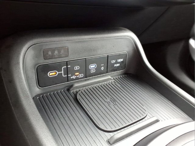 Used 2026 Hyundai Kona SEL Sport FWD image 19