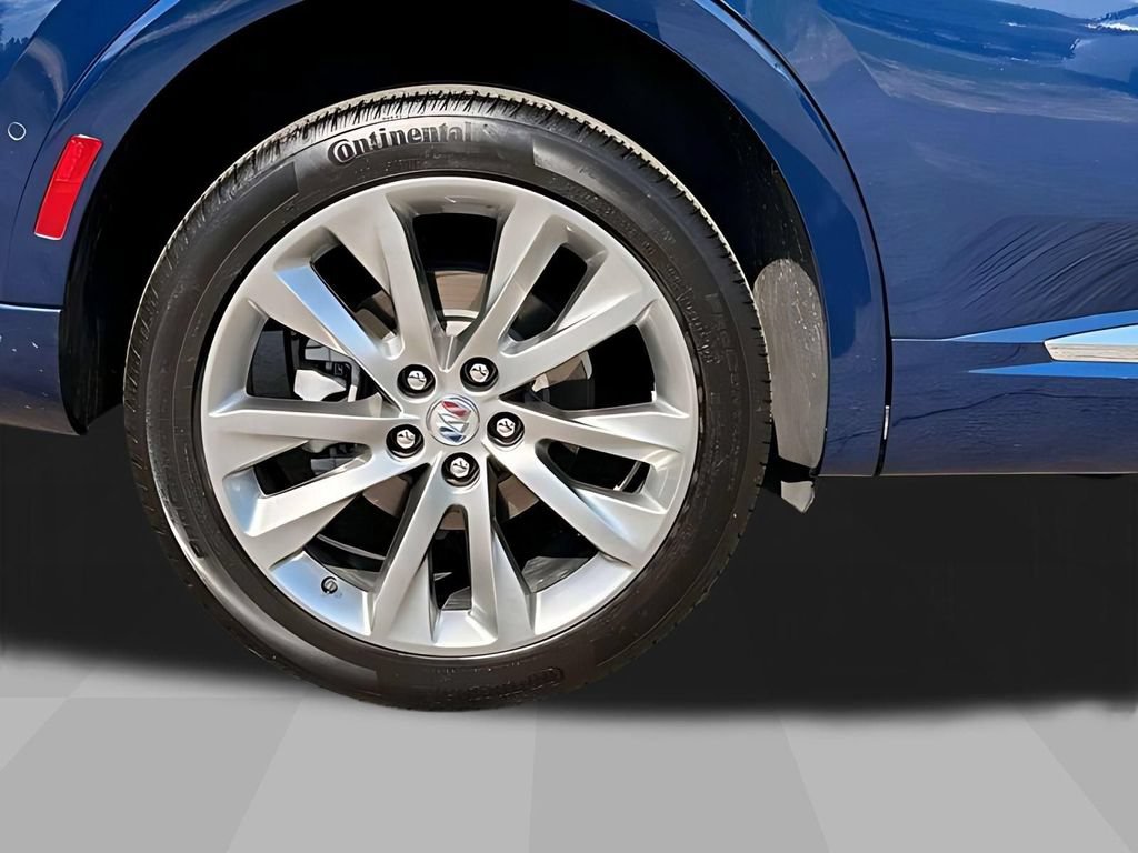 Used 2023 Buick Envision Avenir AWD/4WD image 31