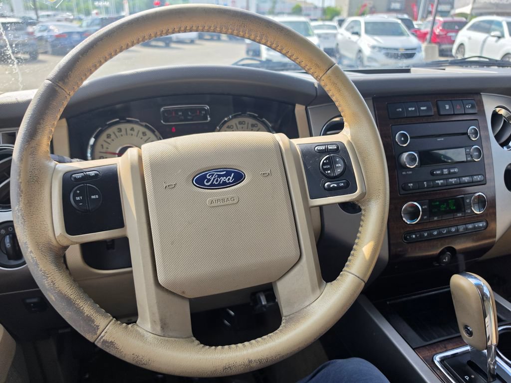 Used 2012 Ford Expedition XLT AWD/4WD image 13