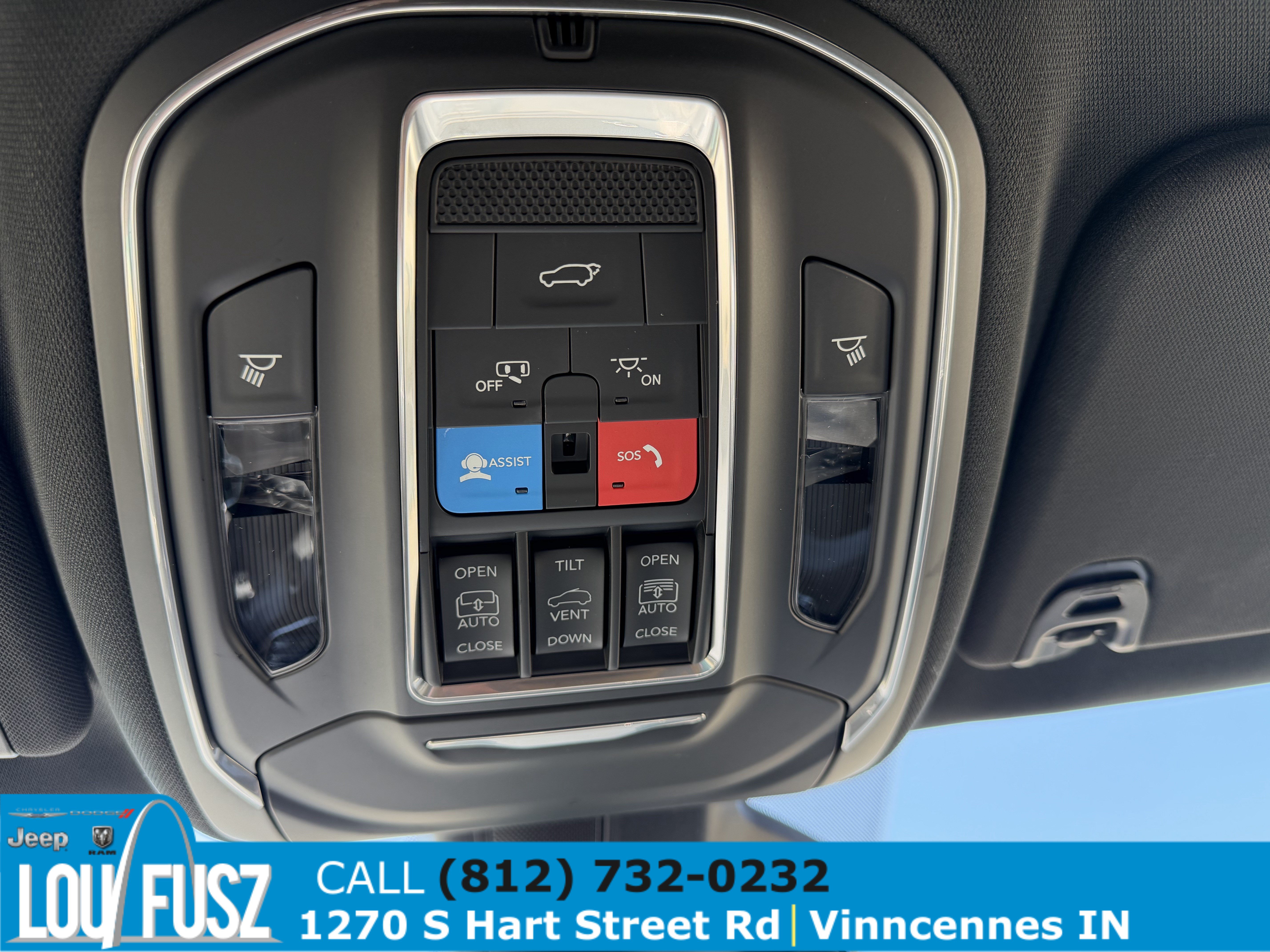 New 2026 Jeep Grand Wagoneer L 4WD w/ Premium Group I image 26