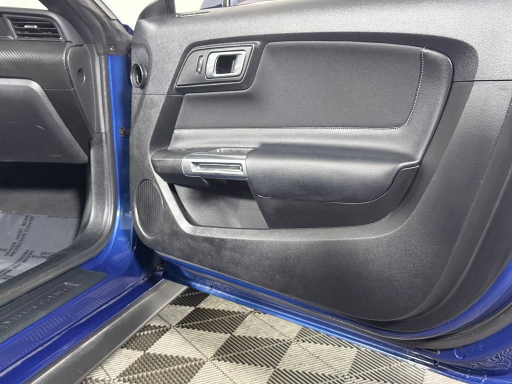 Used 2022 Ford Mustang Convertible w/ Wheel & Stripe Package RWD image 36
