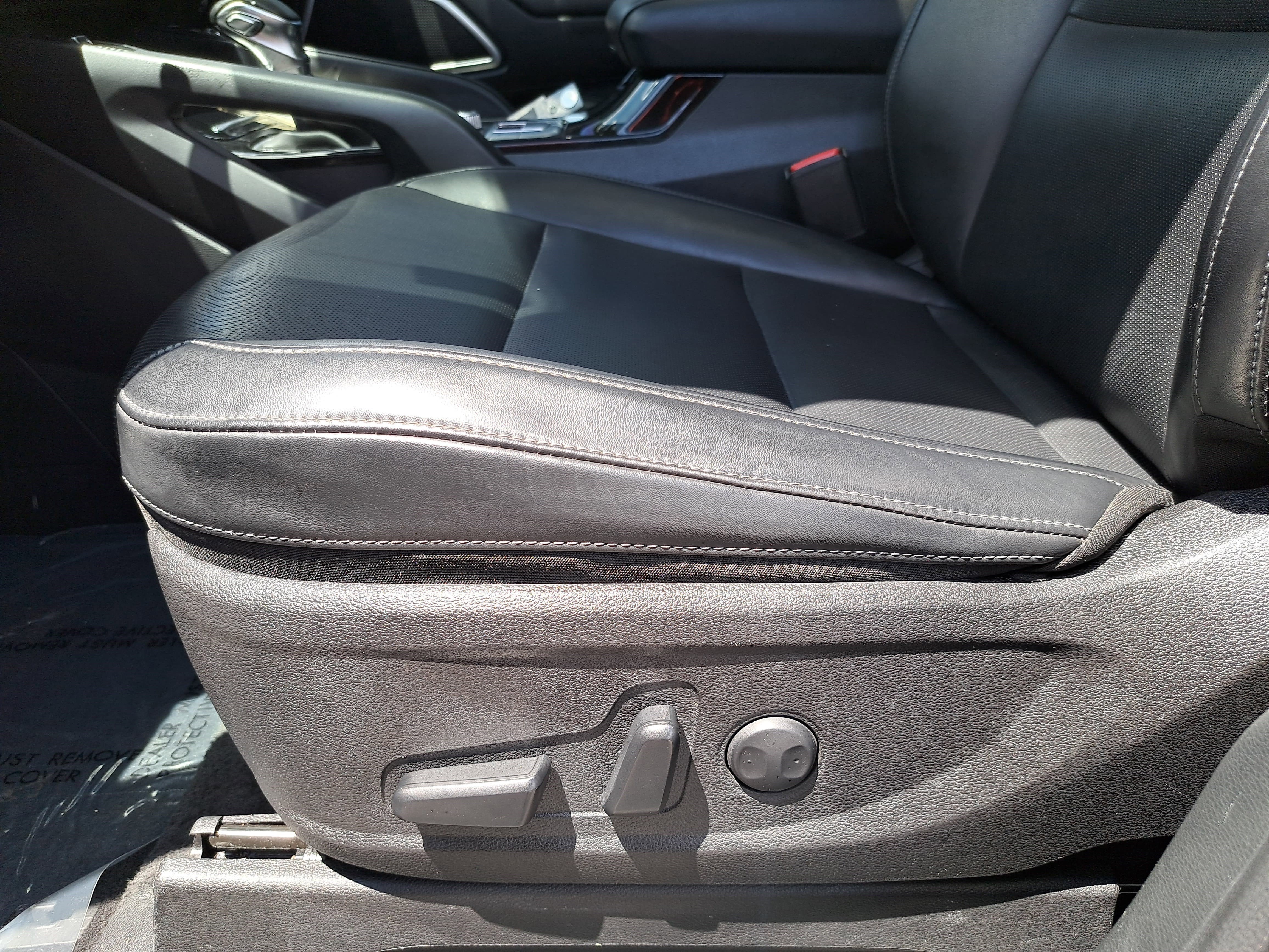 Used 2022 Kia Telluride S AWD/4WD image 29