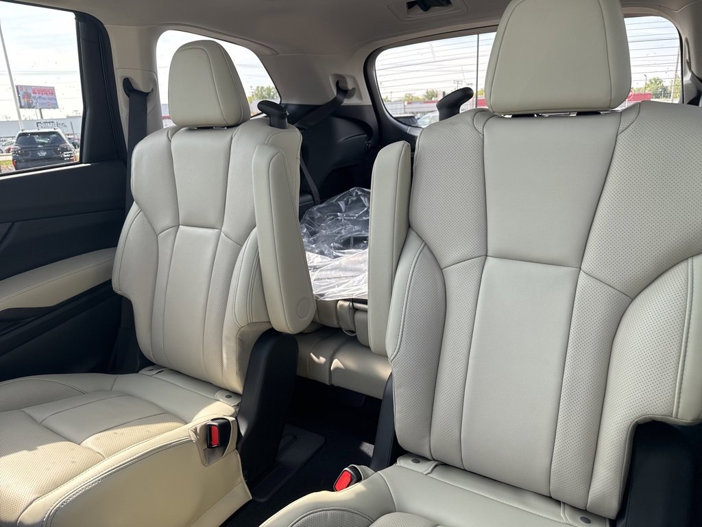 New 2025 Subaru Ascent Limited image 23