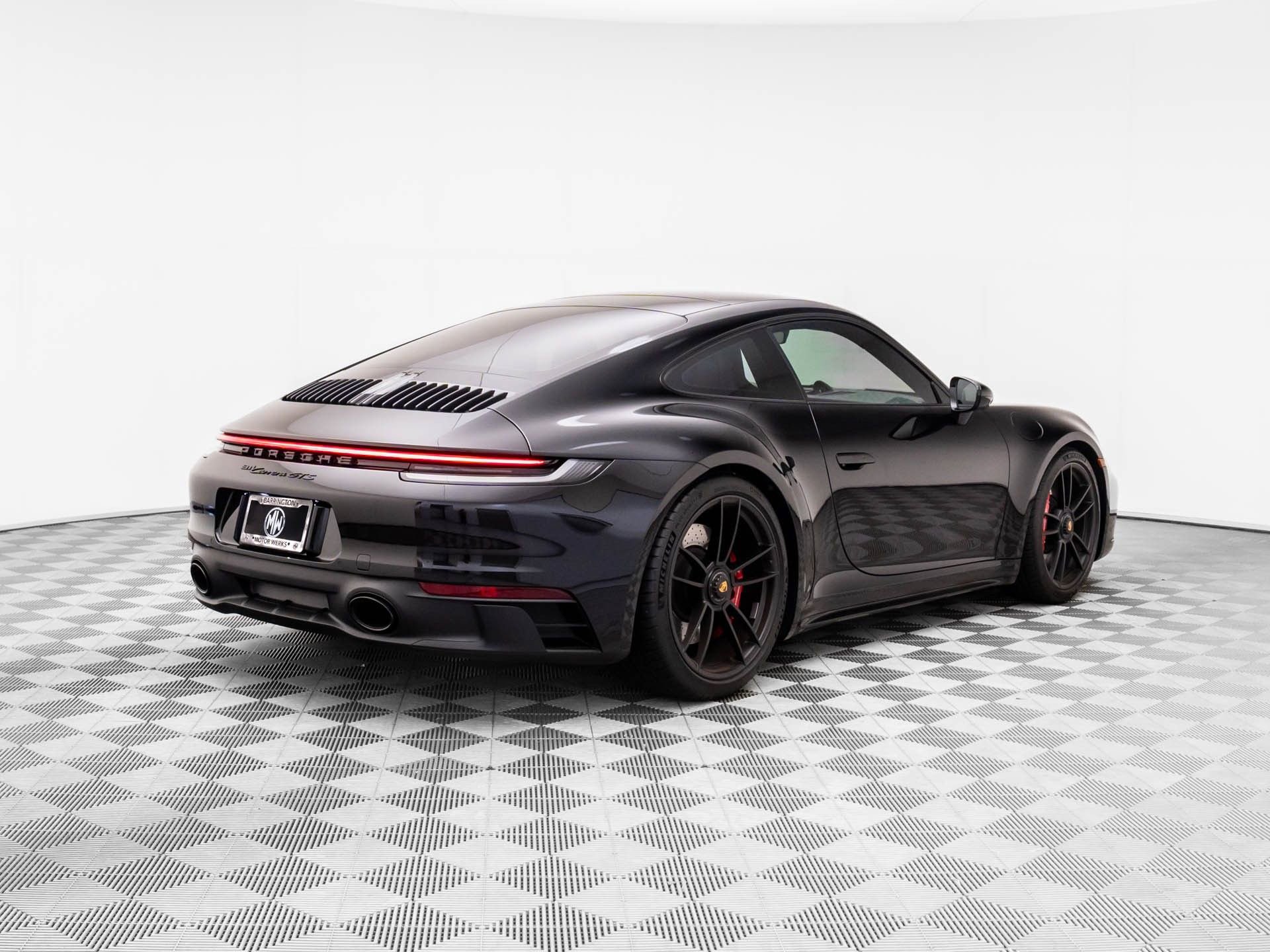 Used 2023 Porsche 911 Carrera GTS image 8