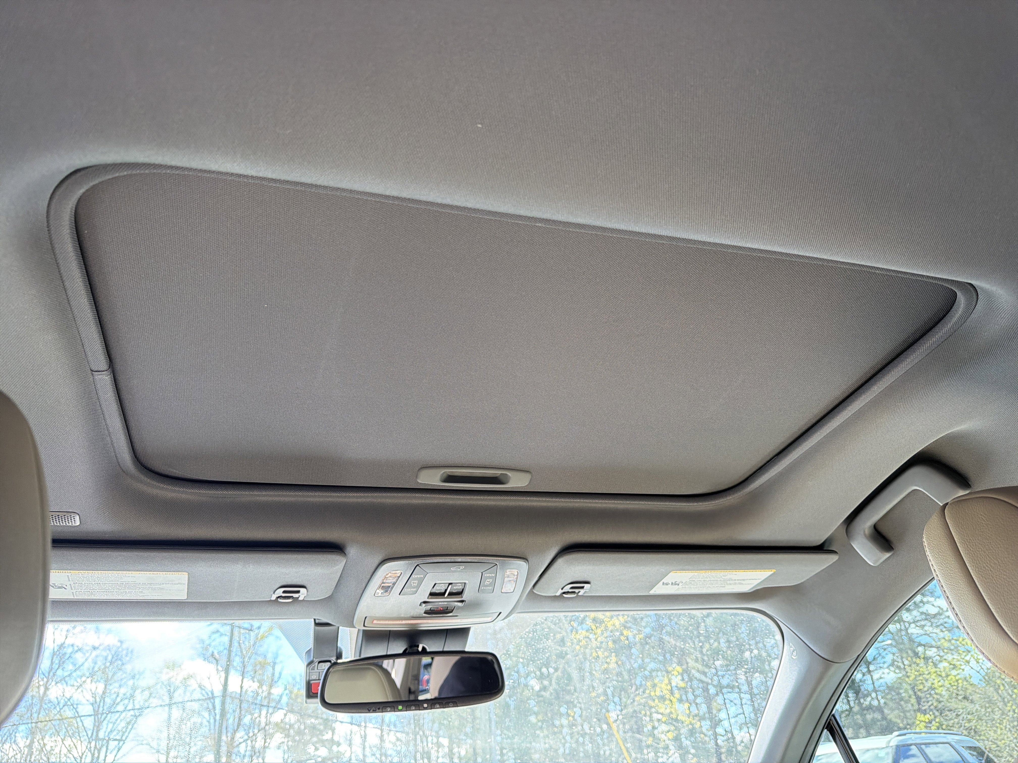 Used 2022 Toyota Sienna XLE image 21