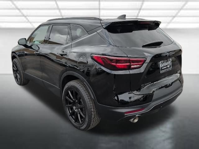 Used 2023 Chevrolet Blazer LT w/ Convenience Package image 2