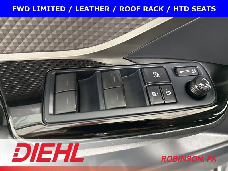 Used 2022 Toyota C-HR Limited image 20