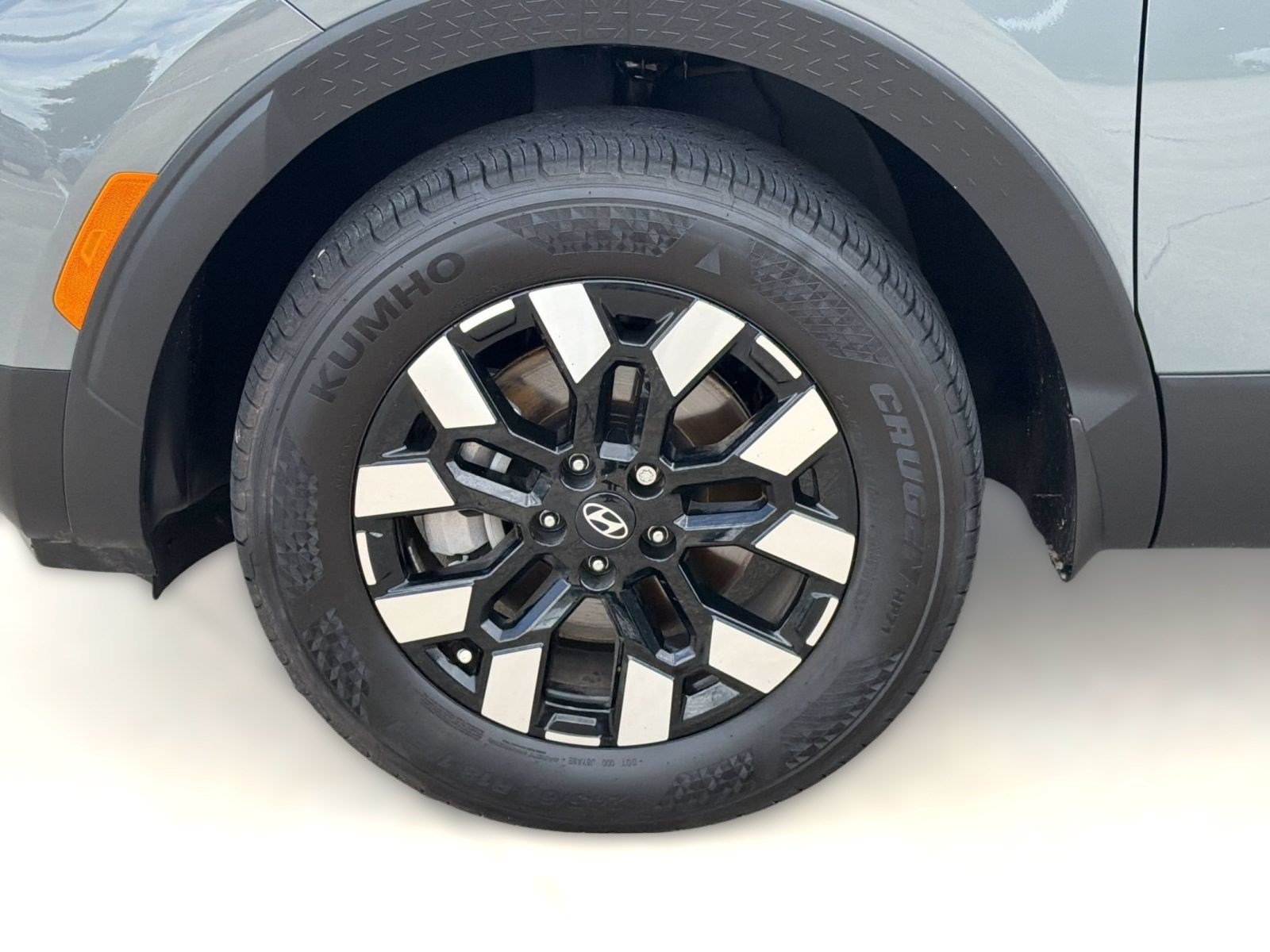 Used 2026 Hyundai Santa Cruz SEL FWD image 13
