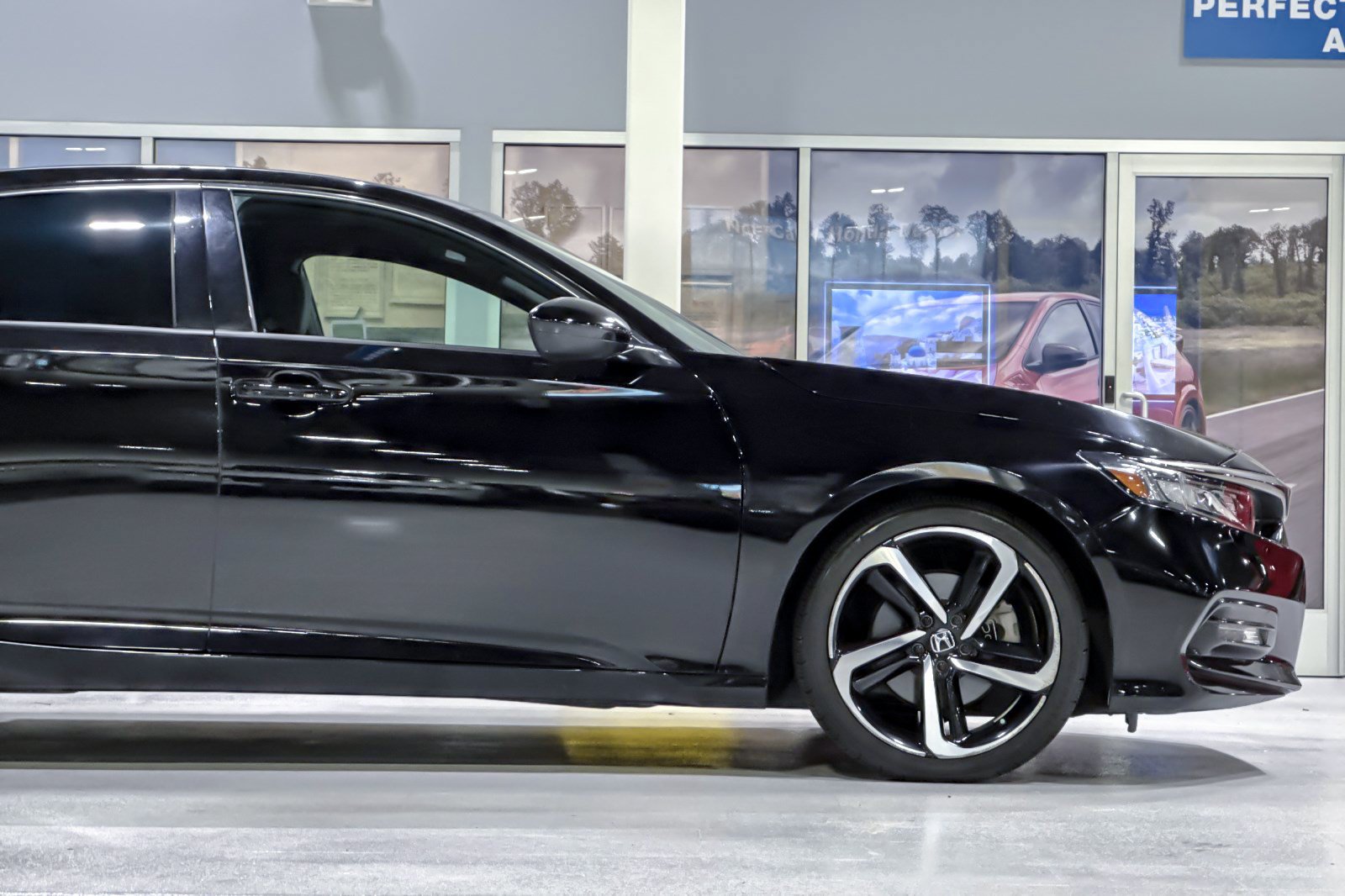 Used 2019 Honda Accord Sport image 33
