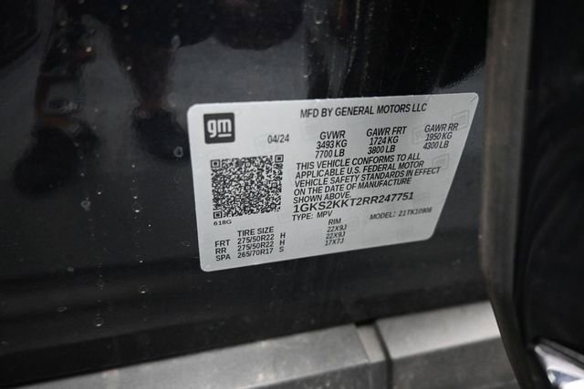 Used 2024 GMC Yukon XL Denali Ultimate AWD/4WD image 15