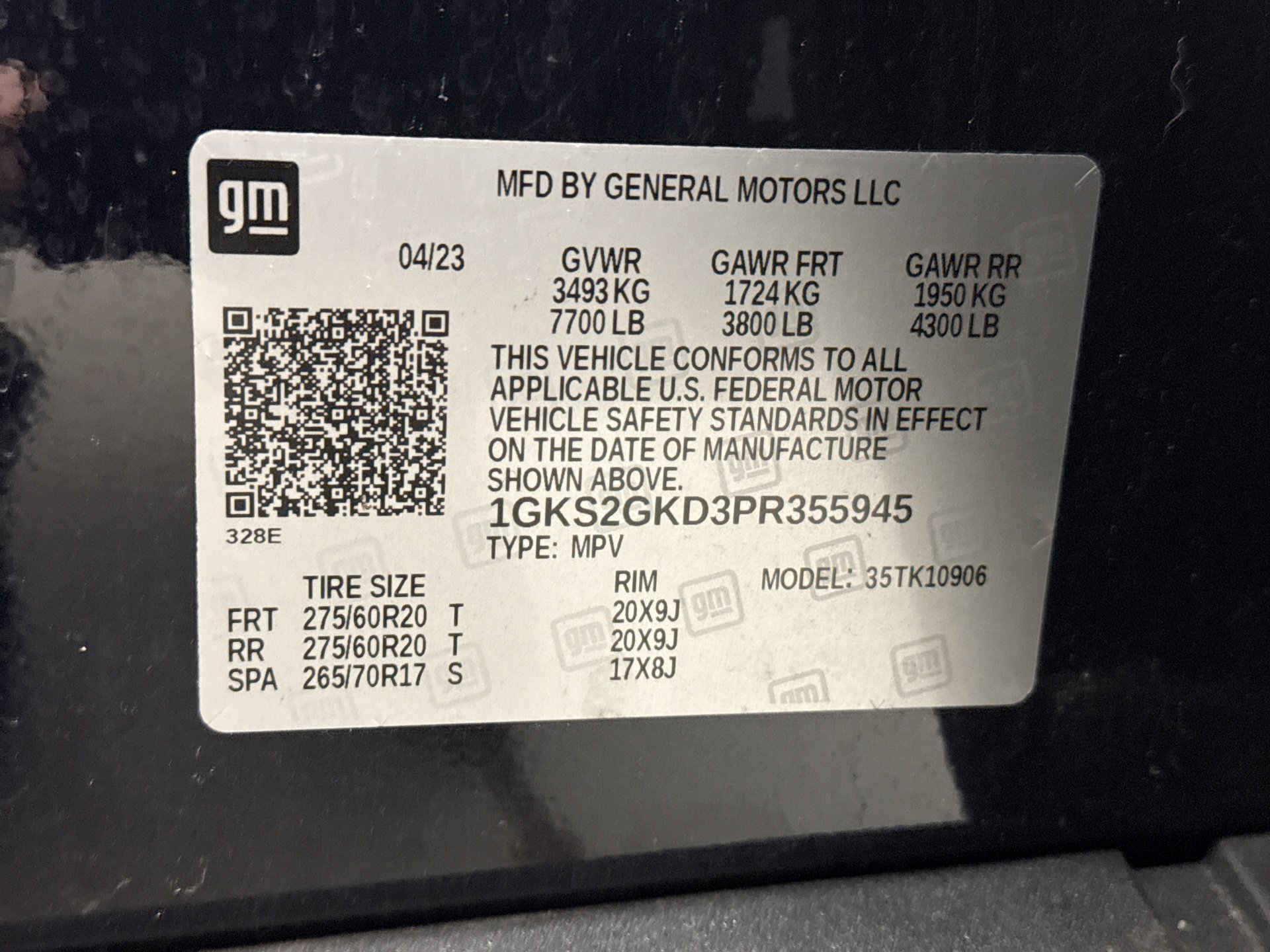 Used 2023 GMC Yukon XL SLT w/ SLT Luxury Package image 11