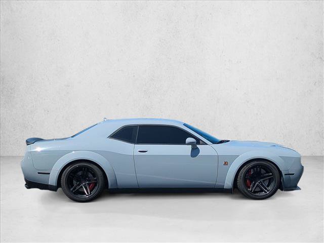 Used 2022 Dodge Challenger R/T Scat Pack RWD image 4