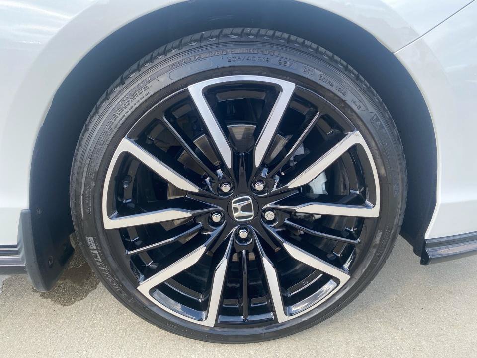 Certified 2024 Honda Accord Touring image 29