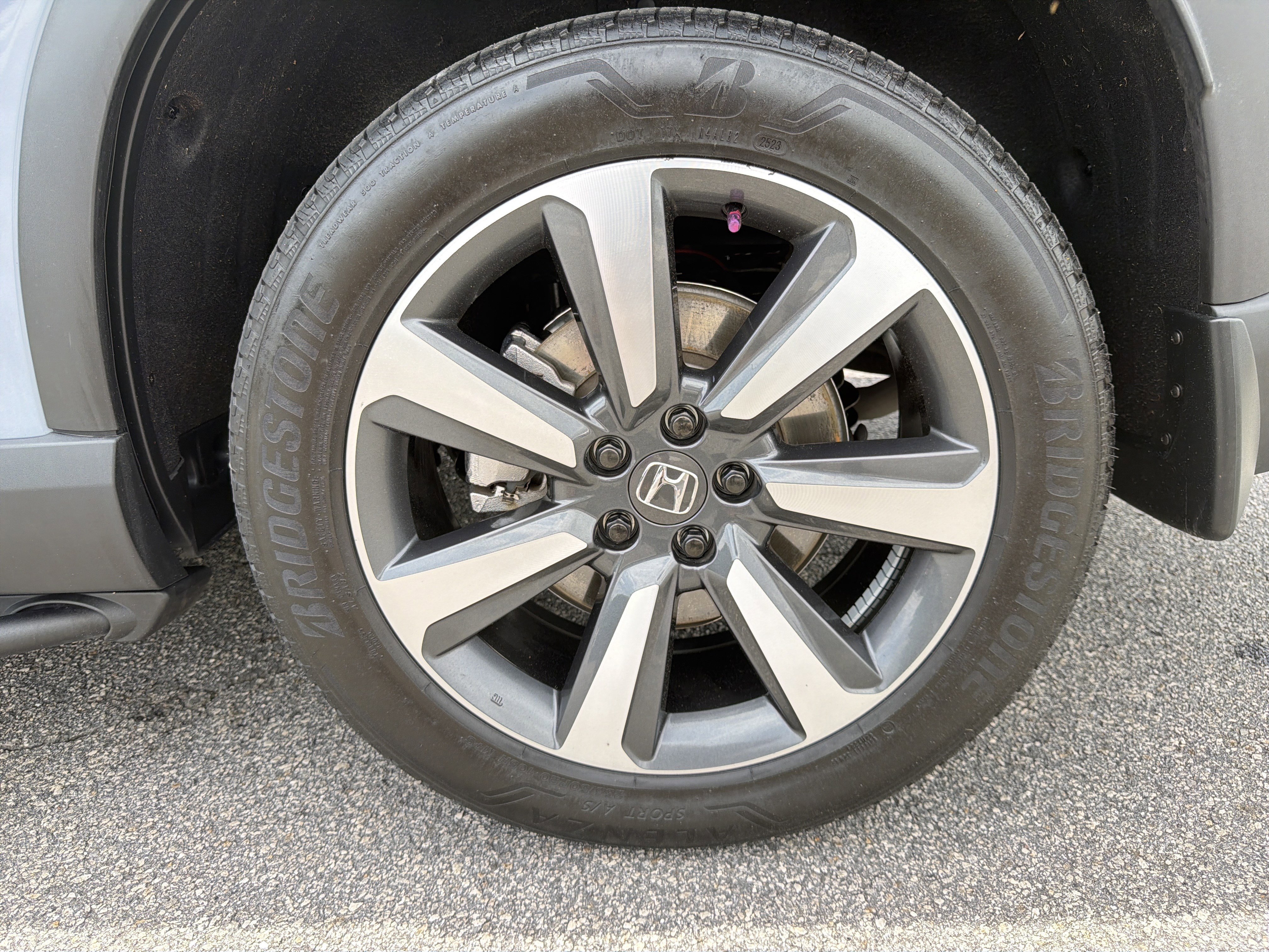 Used 2023 Honda Pilot Elite image 29