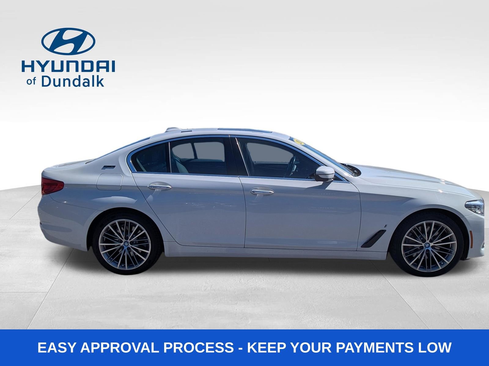 Used 2018 BMW 530e xDrive w/ Premium Package 2 image 10