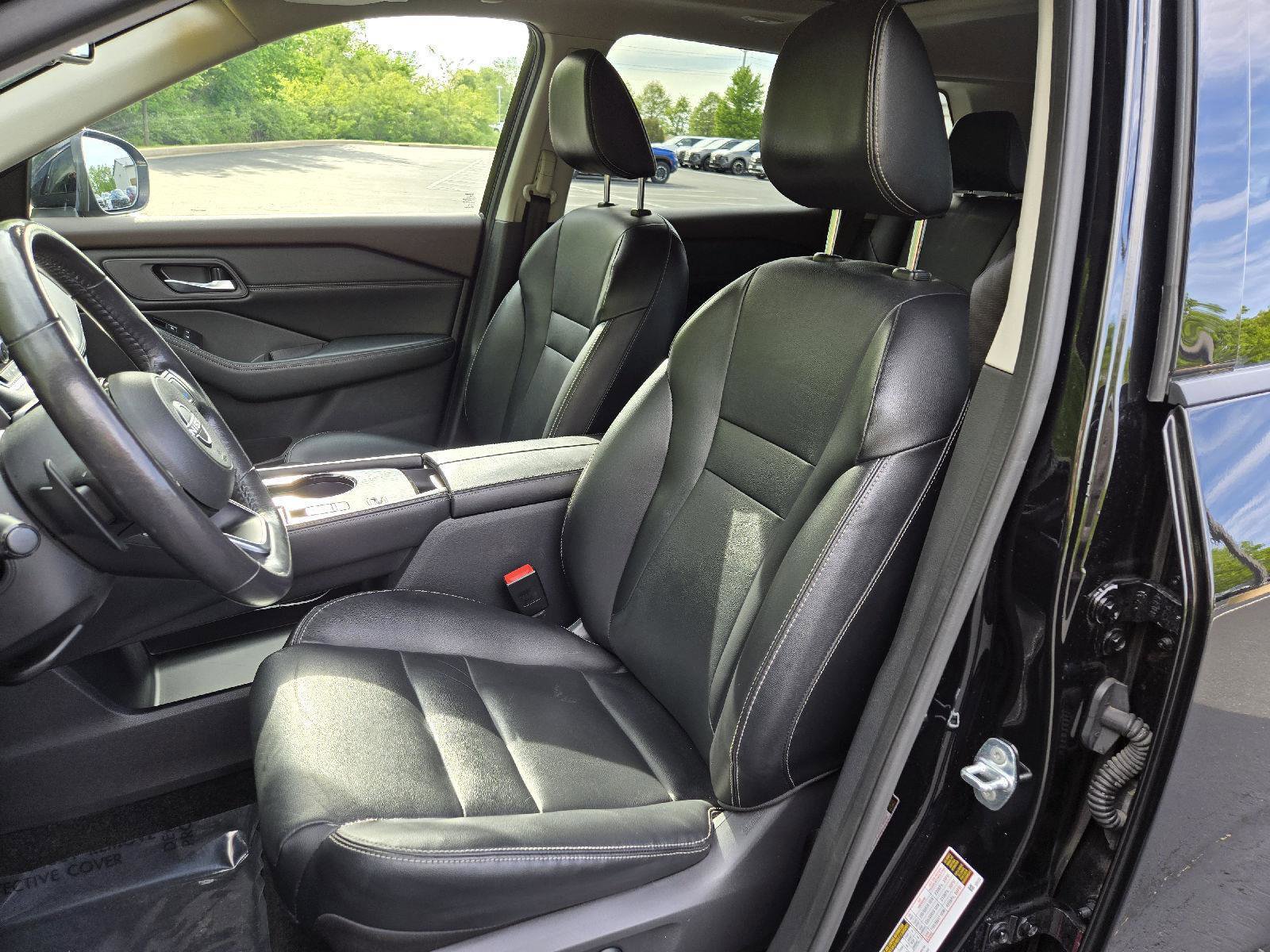 Used 2022 Nissan Rogue SL FWD image 13