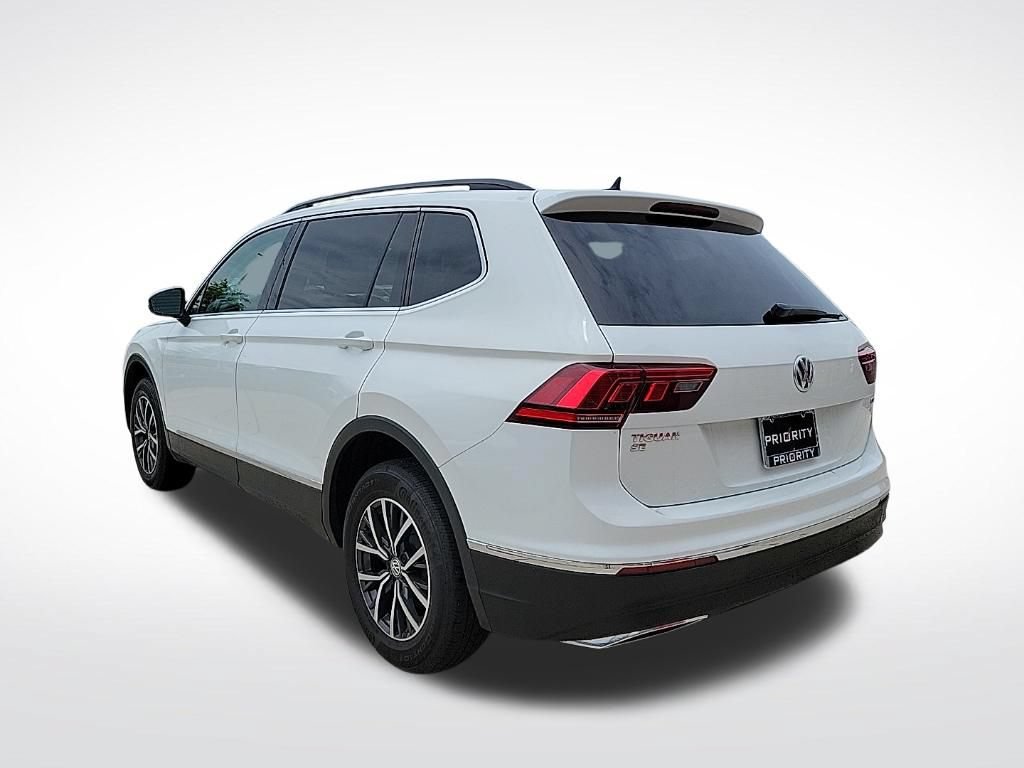 Used 2020 Volkswagen Tiguan SE w/ Panoramic Sunroof Package AWD/4WD image 3