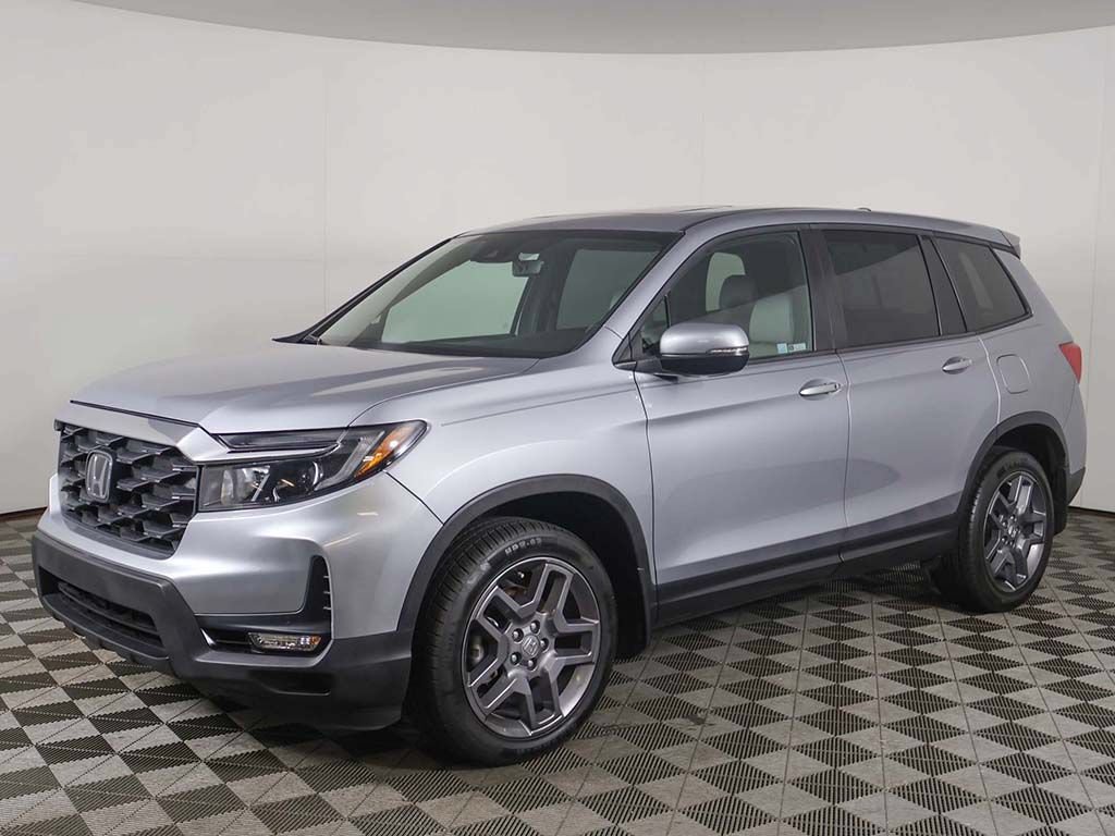 Used 2023 Honda Passport EX-L image 9