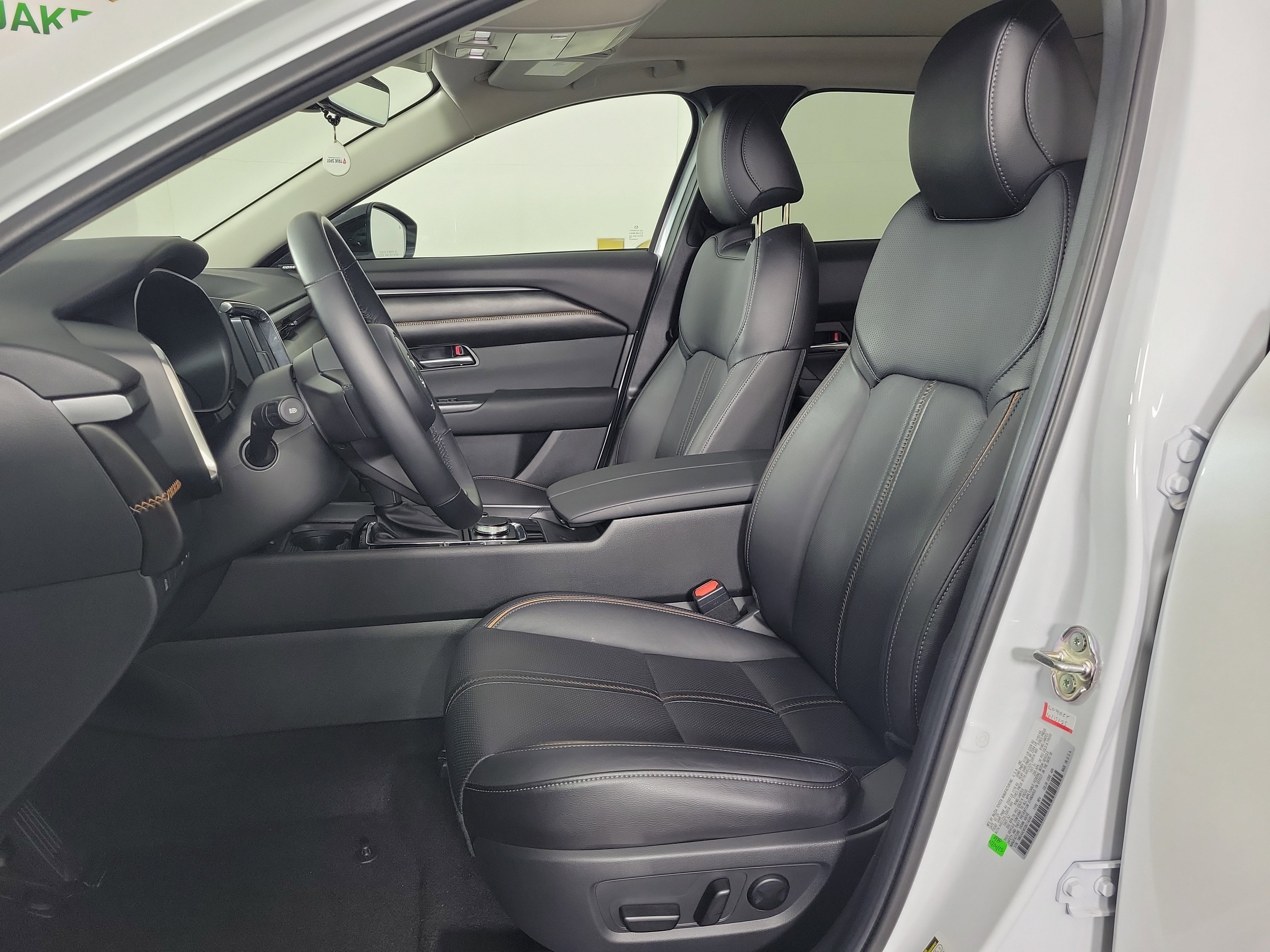 Certified 2025 MAZDA CX-50 2.5 Hybrid w/ Cargo Package image 11