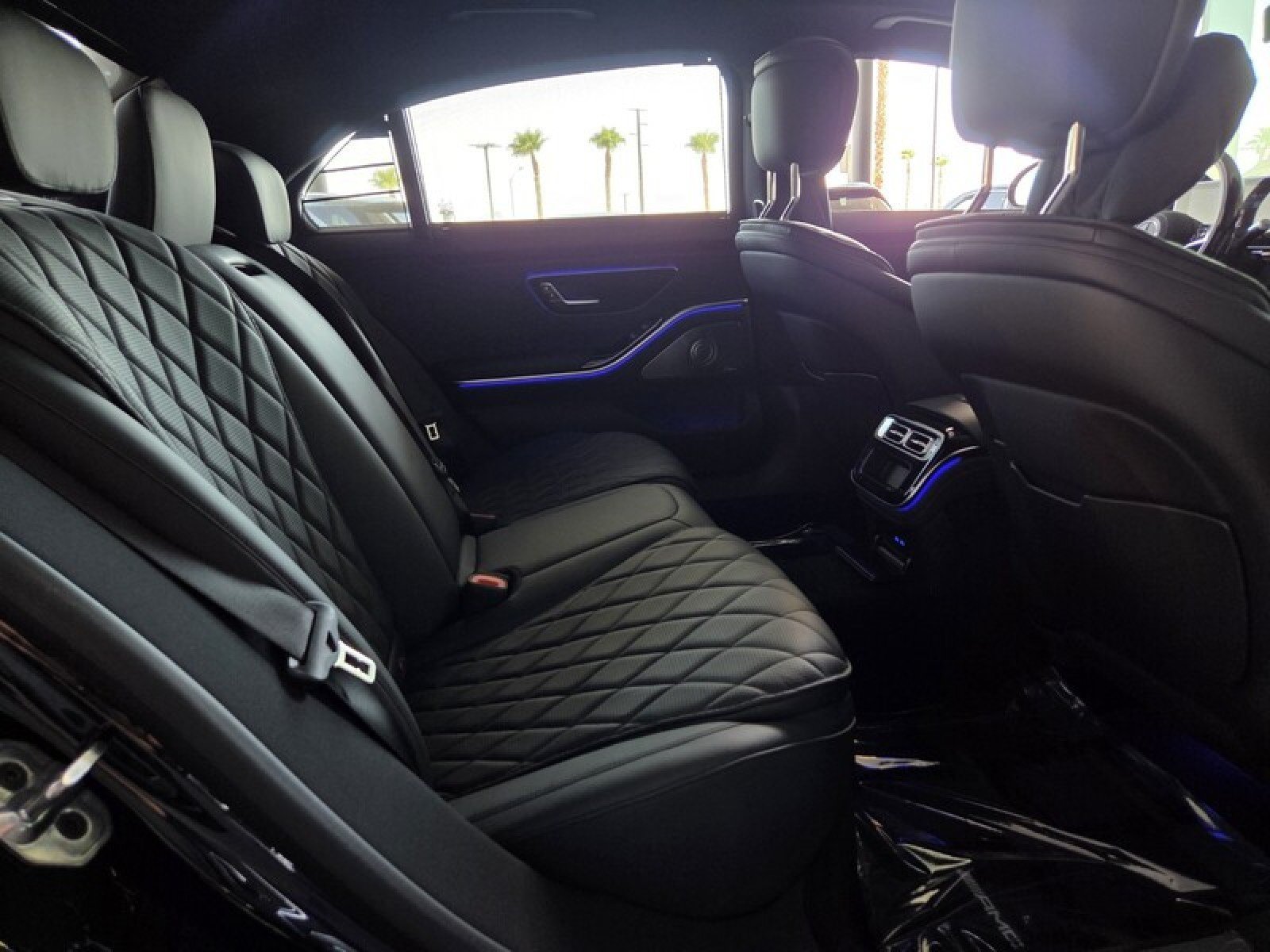 Certified 2025 Mercedes-Benz S 500 4MATIC image 18