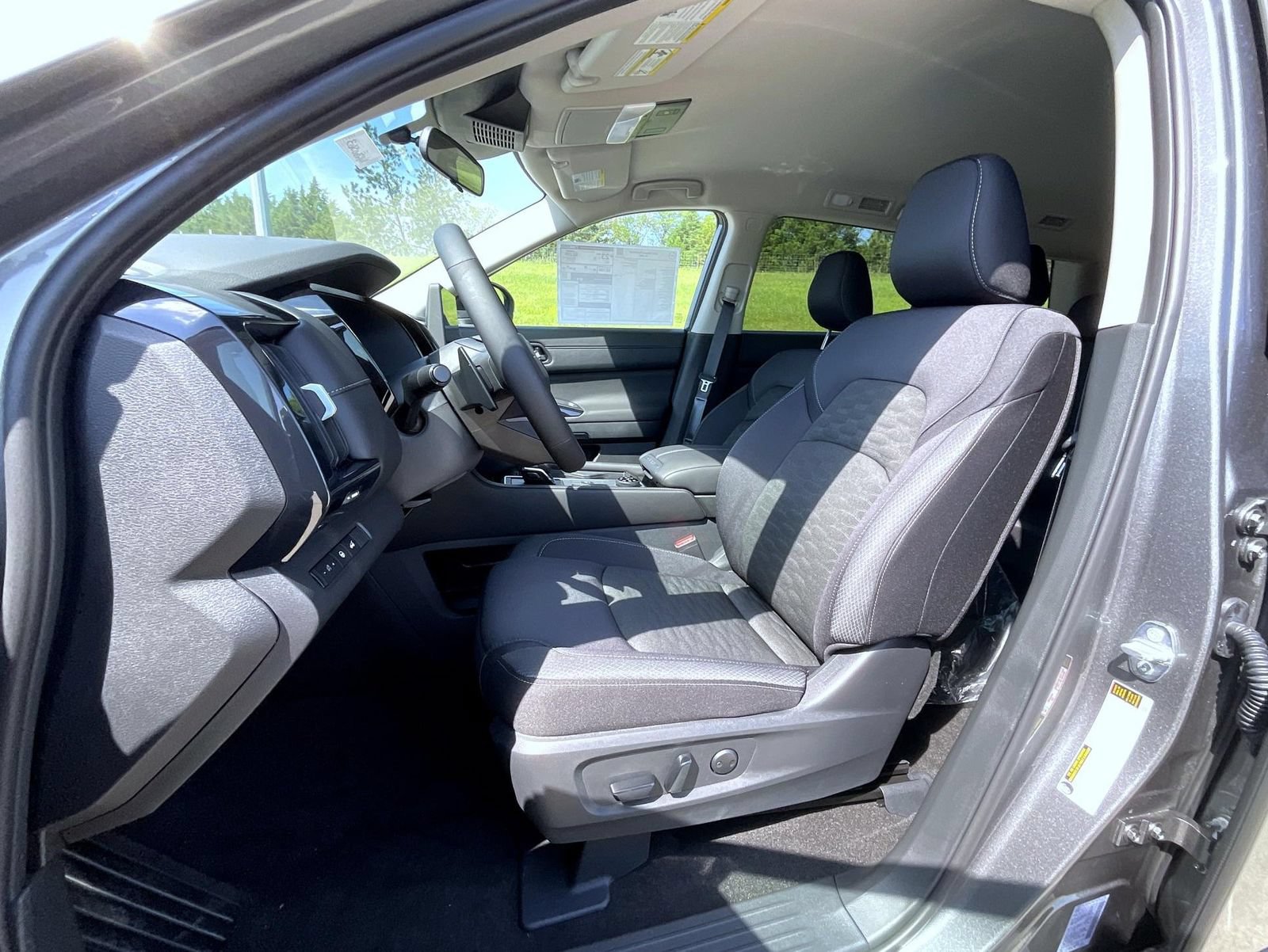 New 2026 Nissan Pathfinder SV AWD/4WD image 11