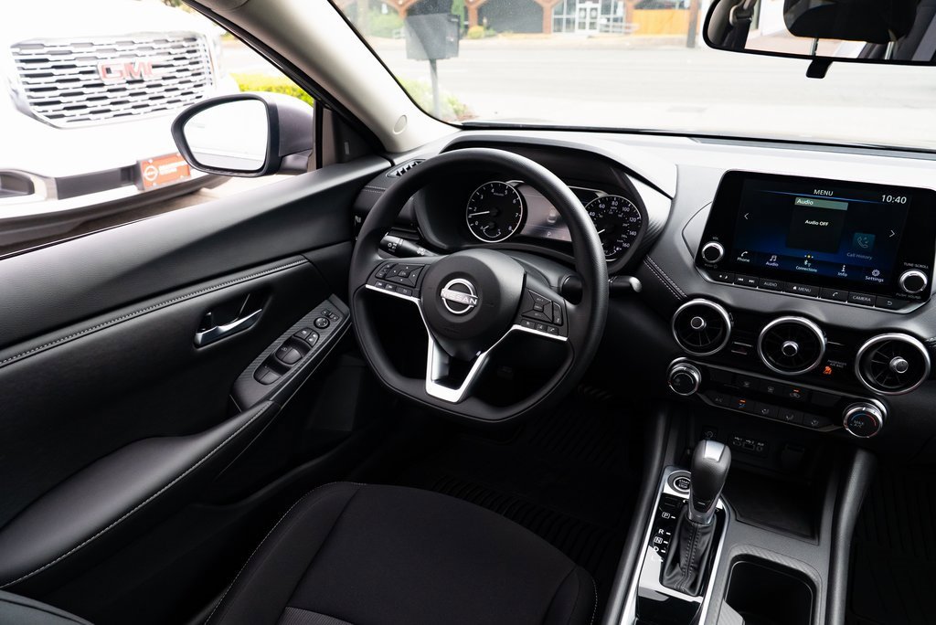 New 2025 Nissan Sentra SV image 9