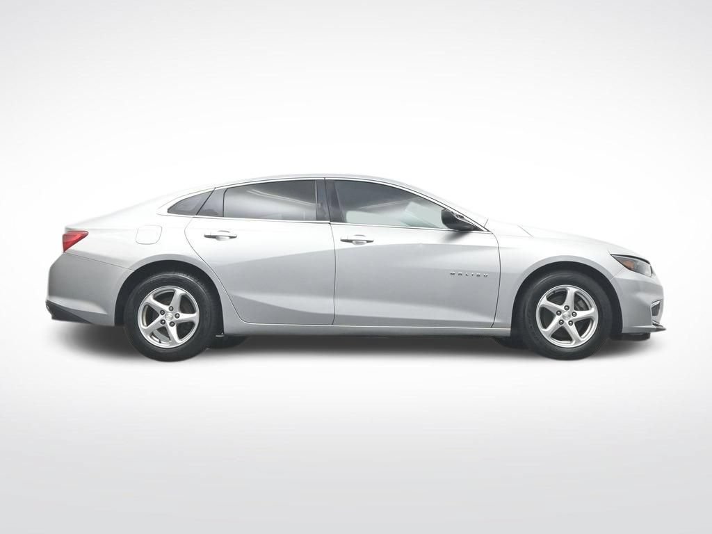 Used 2017 Chevrolet Malibu LS w/ LPO, Convenience Package 1 FWD image 38