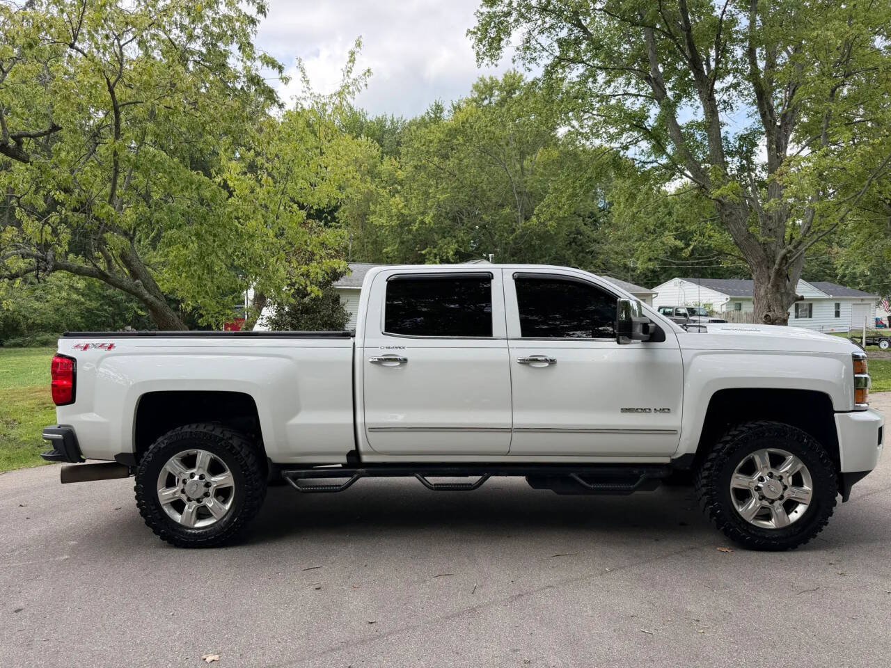 Used 2017 Chevrolet Silverado 2500 LTZ w/ Duramax Plus Package AWD/4WD image 9