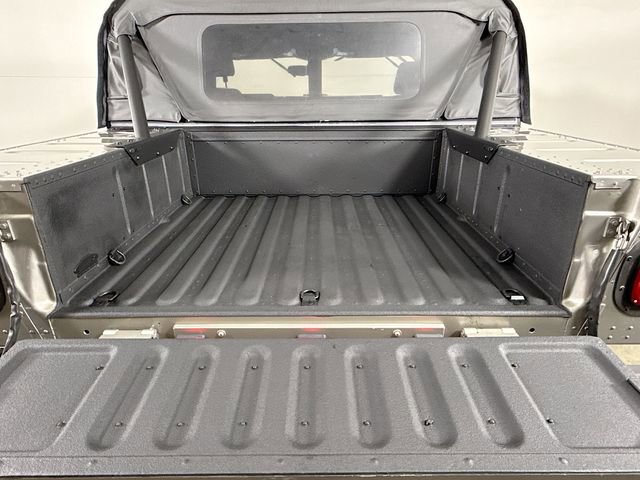 Used 2003 HUMMER H1 4-Door Open Top AWD/4WD image 28