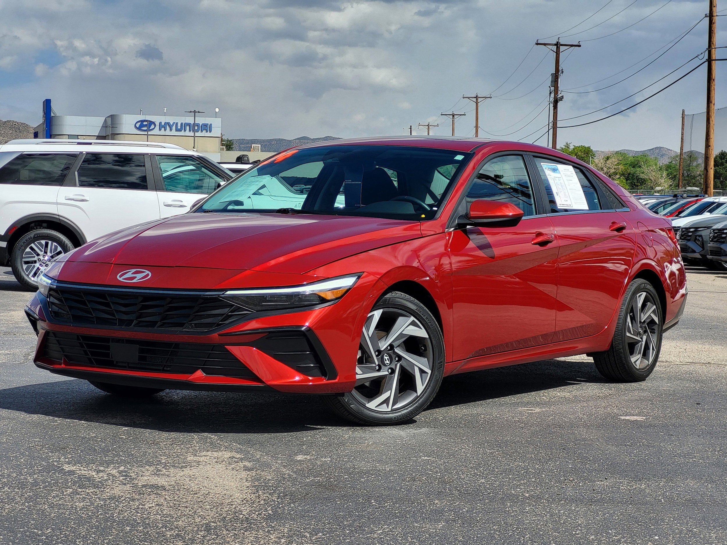Certified 2024 Hyundai Elantra SEL w/ Convenience Package FWD image 1