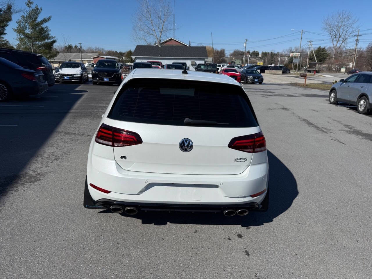 Used 2019 Volkswagen Golf R 4-Door image 5