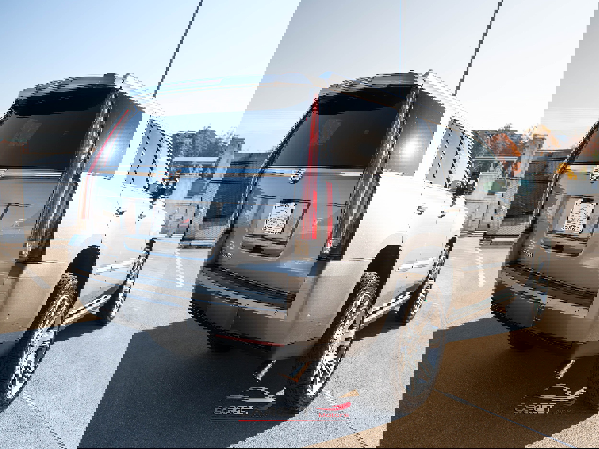 Used 2020 Cadillac Escalade Premium Luxury image 7