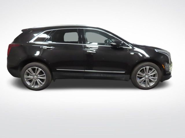Used 2025 Cadillac XT5 Premium Luxury image 7