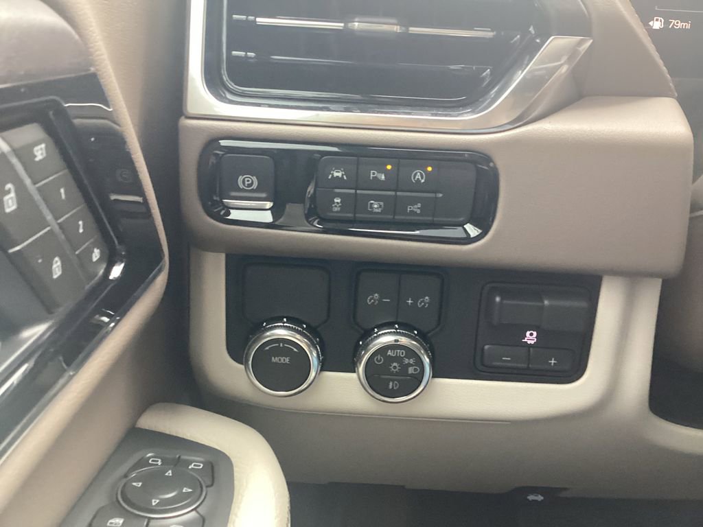 New 2026 GMC Yukon XL Denali w/ Denali Reserve Package RWD image 29