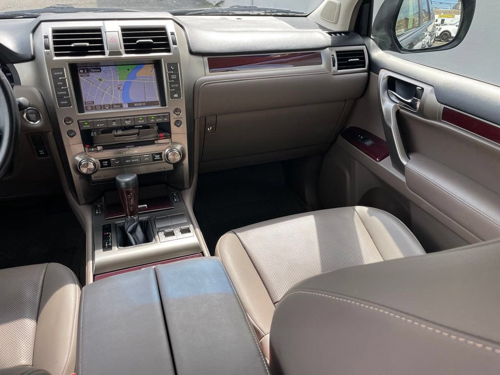 Used 2019 Lexus GX 460 Premium AWD/4WD image 11