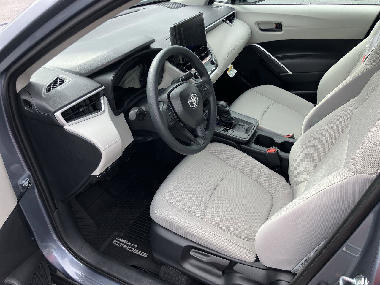 New 2026 Toyota Corolla Cross L image 9