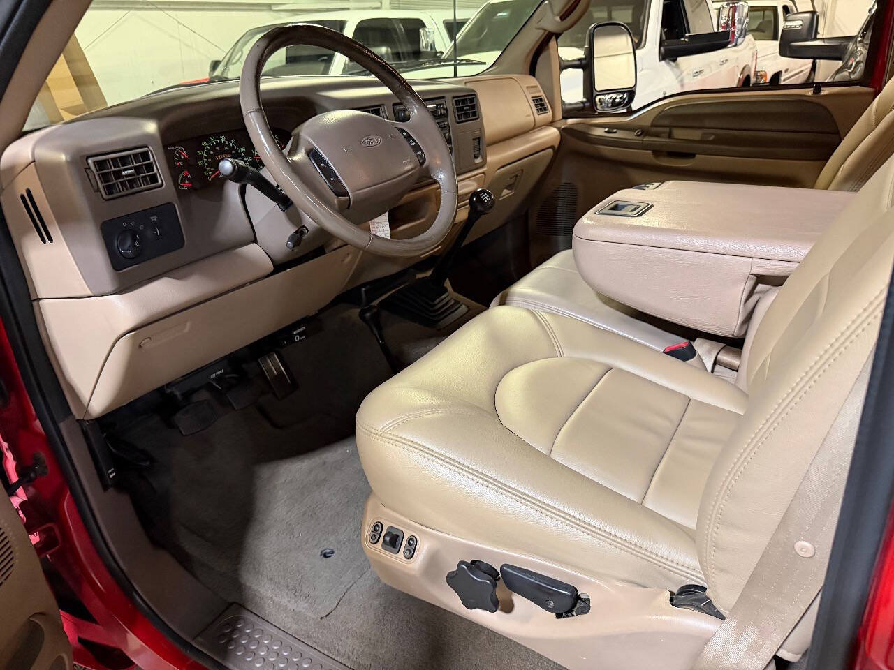 Used 1999 Ford F250 Lariat AWD/4WD image 4