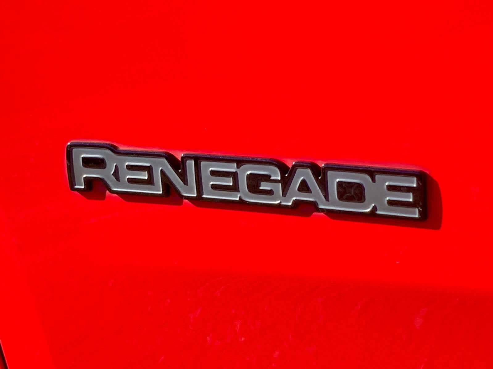 Used 2019 Jeep Renegade Altitude w/ UConnect 8.4 Nav Group image 18