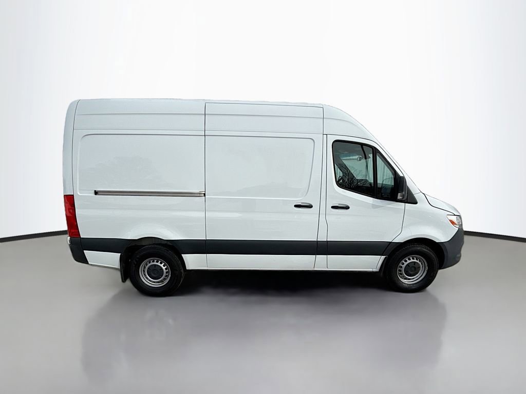 Used 2023 Mercedes-Benz Sprinter 2500 image 8