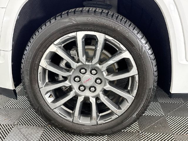 Used 2023 GMC Acadia Denali AWD/4WD image 39