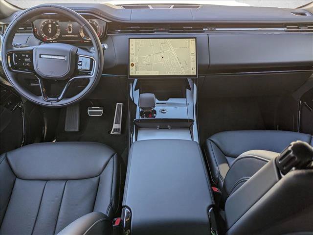 Used 2025 Land Rover Range Rover Sport Dynamic SE AWD/4WD image 16