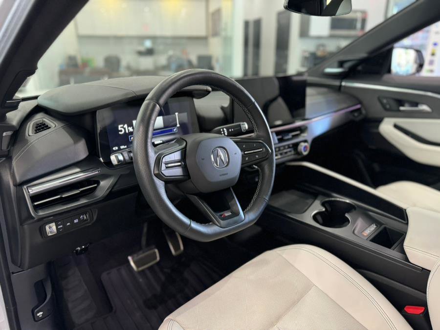 Used 2024 Acura ZDX A-Spec image 16