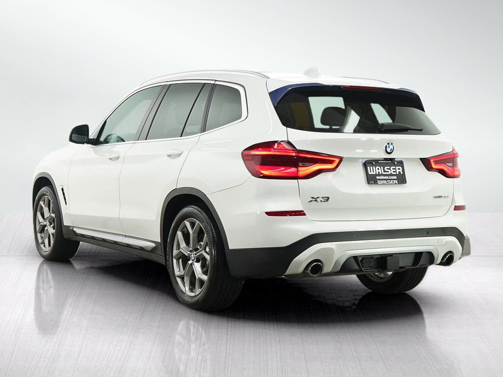 Used 2021 BMW X3 xDrive30i AWD/4WD image 3