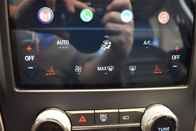 Used 2022 Ford Edge SEL image 26