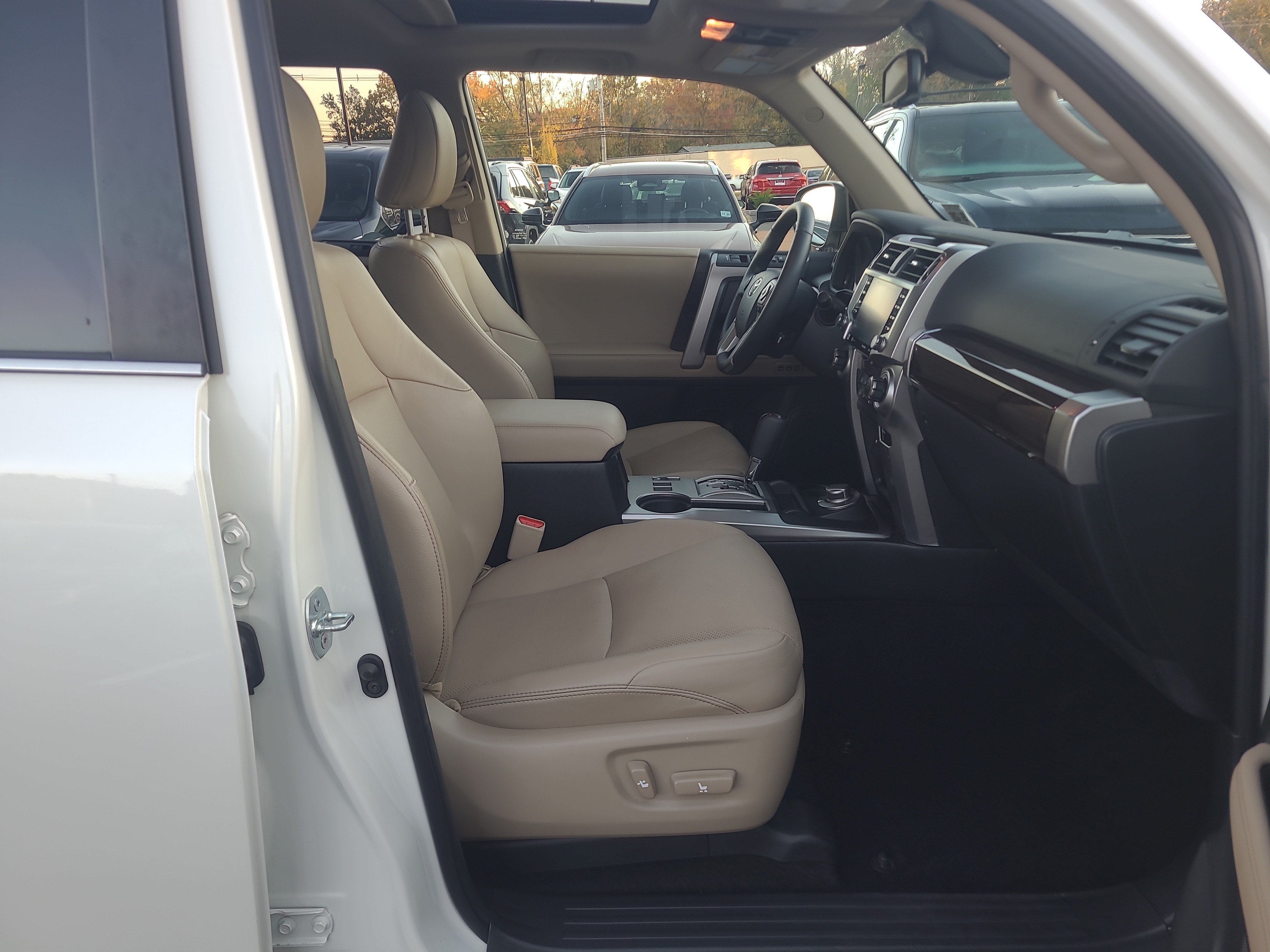 Certified 2023 Toyota 4Runner Limited AWD/4WD image 17